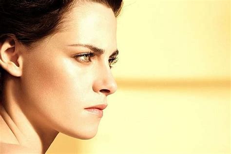 Kristen Stewart's New Chanel New Perfume Campaign is Here